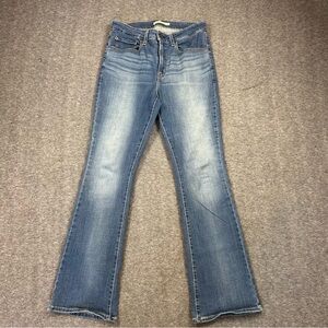 Levi's 725 High Rise Bootcut Jeans Women’s Size 31 x 32